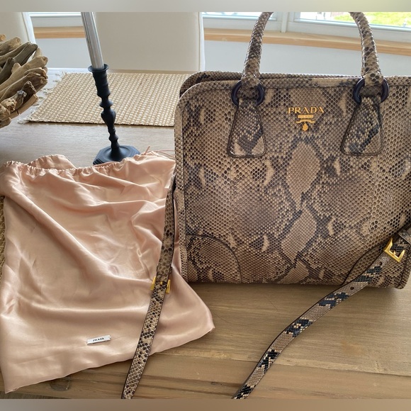 Prada
Pitone Lucido Python Tote - Picture 14 of 15